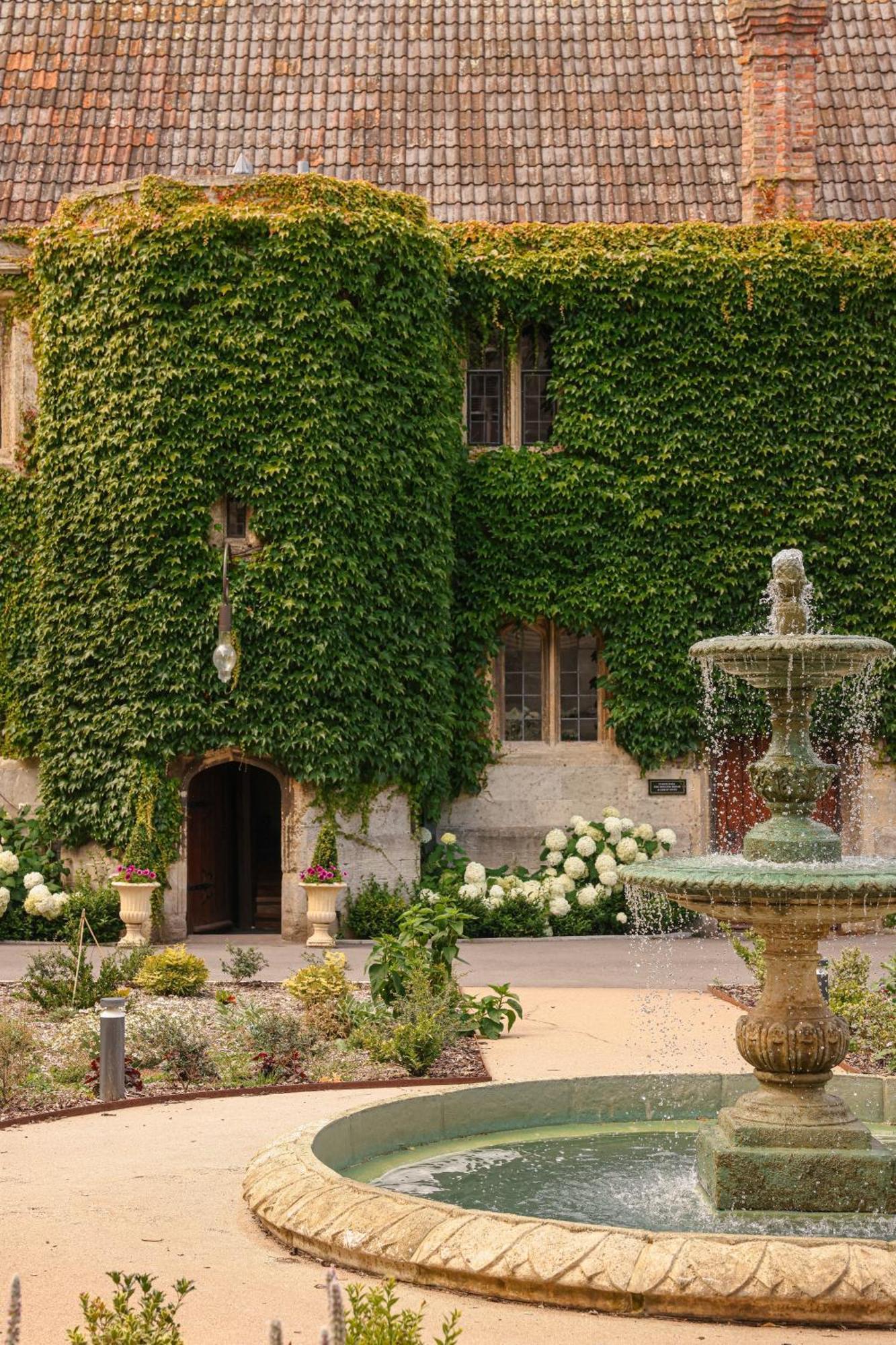 Thornbury Castle - A Relais & Chateaux Hotel ภายนอก รูปภาพ