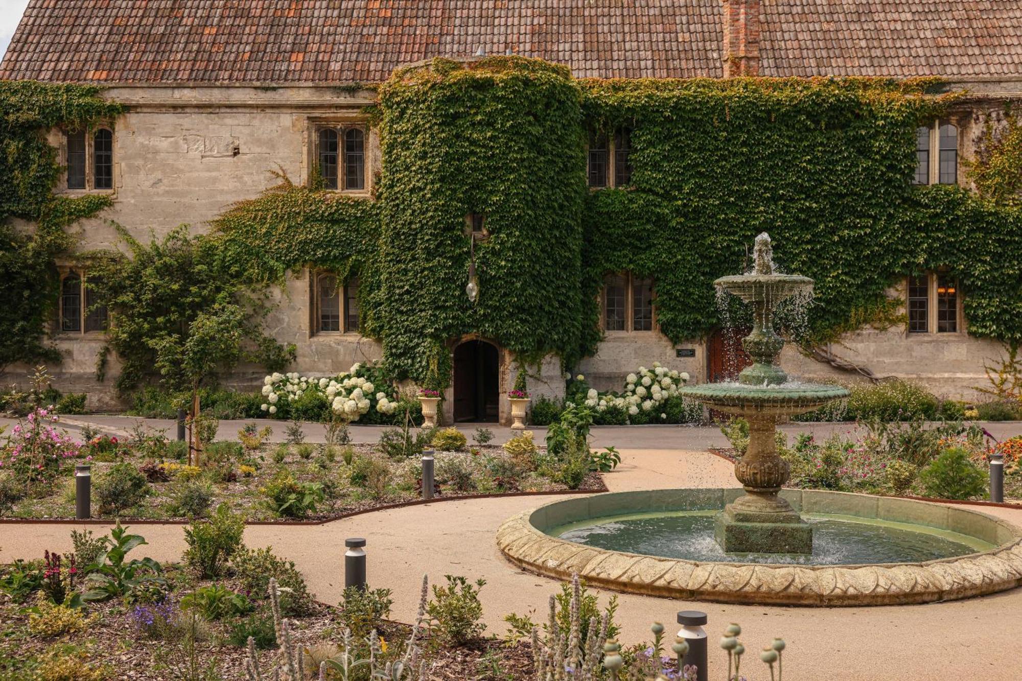 Thornbury Castle - A Relais & Chateaux Hotel ภายนอก รูปภาพ